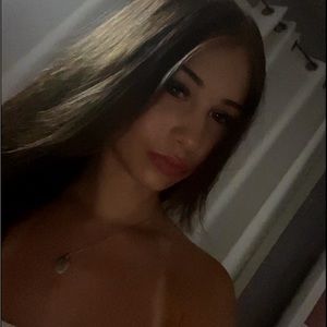 Meet your Posher, Bailee